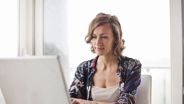 Just How Much Damage Are You Doing to Your Body by Sitting in Front of a Computer All Day?