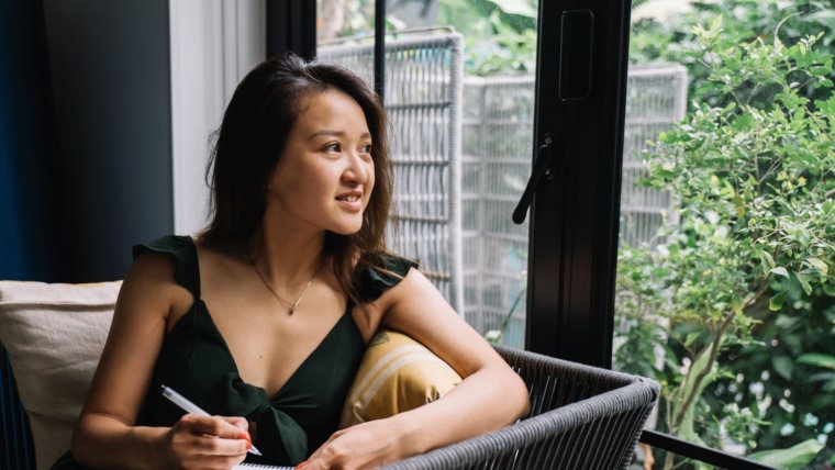 What You Can Do to Start Feeling Yourself Again After a Traumatic Experience