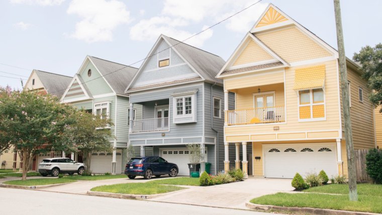 Which Housing Style Should You Consider After Getting Married?