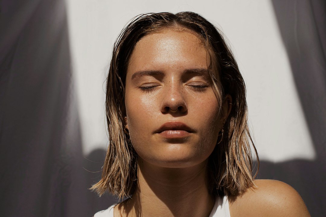 Six Hyaluronic Serums For Glowing Summer Skin
