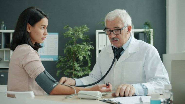 The Diagnosis Trap — How Modern Medicine Turns Symptoms Into Life Sentences